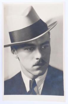 Josef Sudek - Muž v klobouku